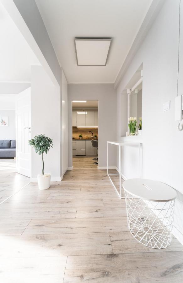 Apart Market Square - Rynek 44 - Opposit Town Hall - 3 Rooms Вроцлав Экстерьер фото